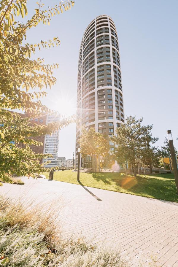 Skau Coral Residence In Sky Park 22 Floor 1Tower Panoramic View Free Parking Bratislava Exterior foto